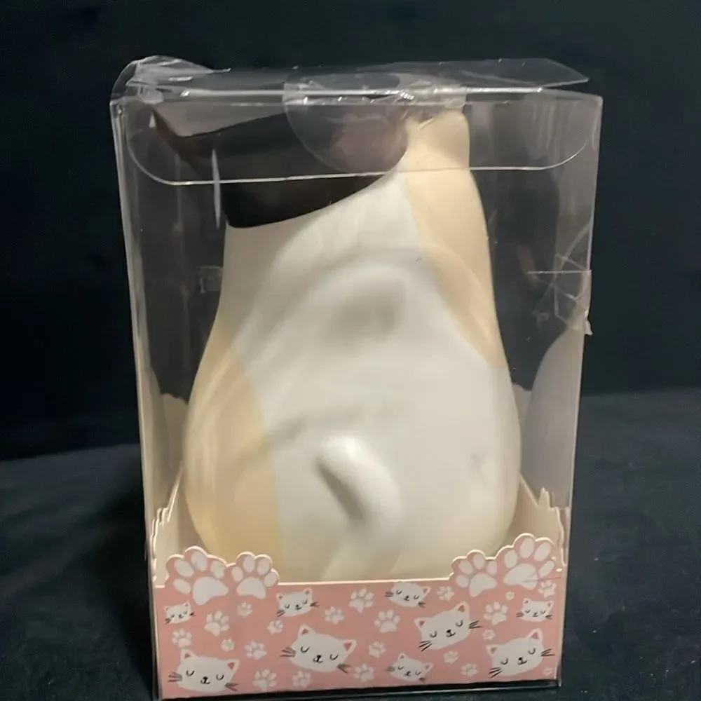 New Eccolo Purrfect grad beige cat wearing grad cap stress ball squeeze ball